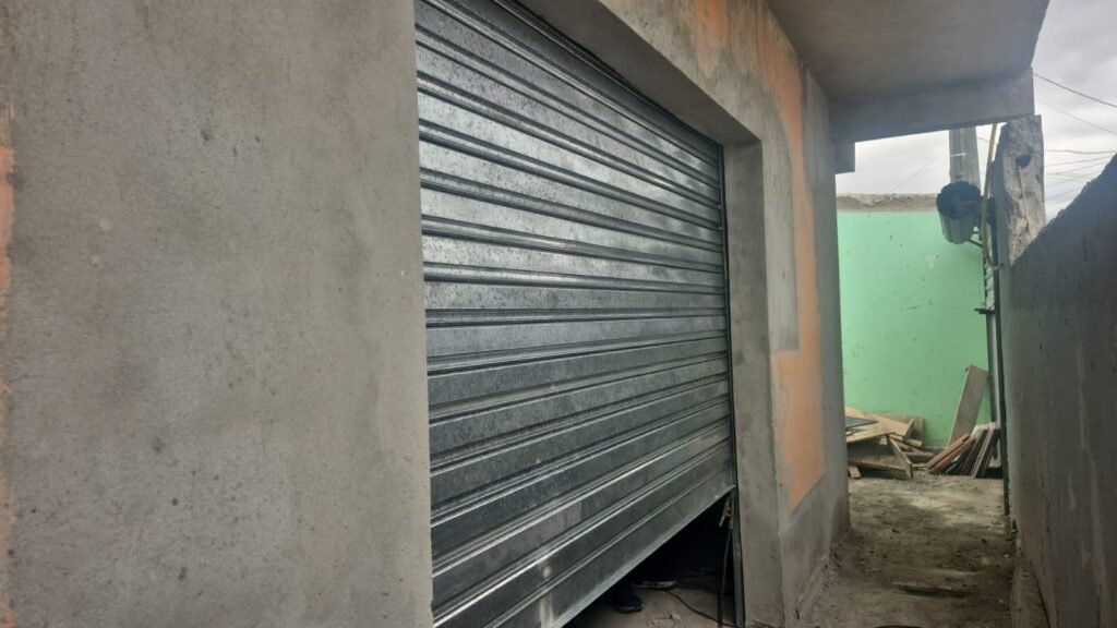 Porta de Enrolar Manual em Ubatuba