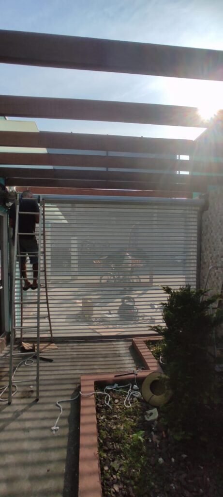 Porta de Aço Transvision em Ubatuba | Microperfurada e Automática