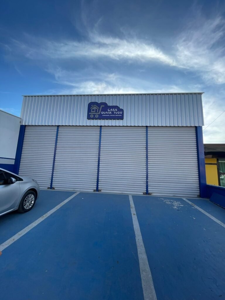 Porta de Enrolar Manual em São Sebastião e montagem